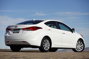 Hyundai-Elantra-4-300x199