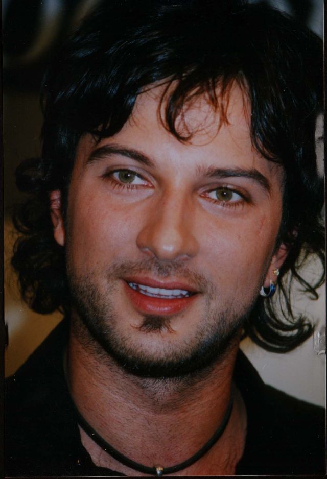 tarkan2