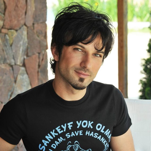 tarkan3